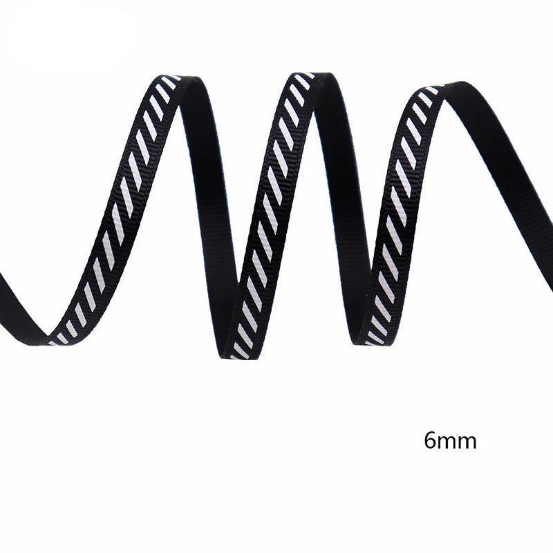 Diagonaal gestreept lint, 9 meter